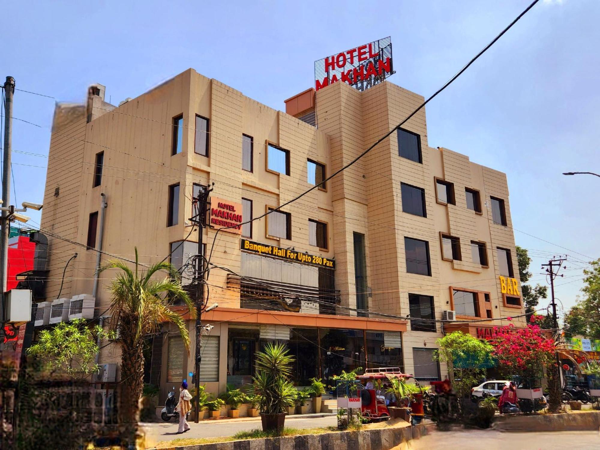 Hotel Makhan Residency Amritsar Exterior photo